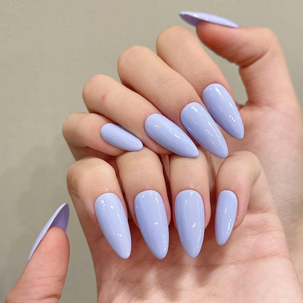 Pale Blue-Purple Almond - Press on Nails