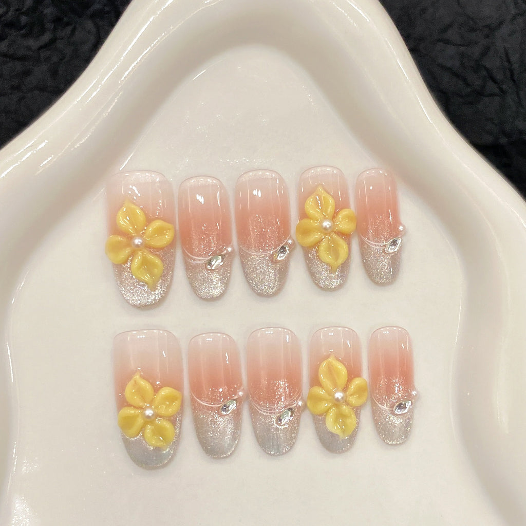艺禾原创【迷雾花园】爆闪猫眼手捏花腮红渐变新款纯手工穿戴甲
