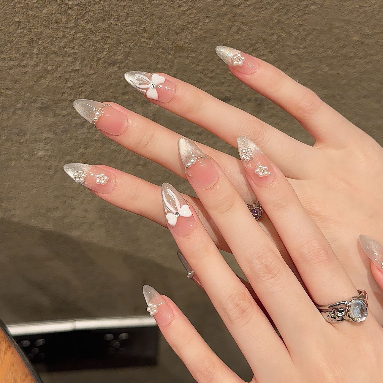艺禾手工穿戴美甲夏日少女奶油风冰糯蝴蝶结法式美甲成品可拆卸甲